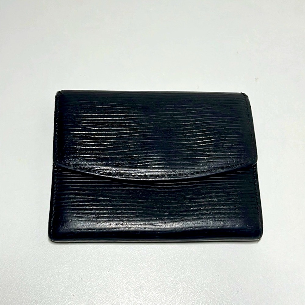 Louis Vuitton Vintage Epi Card Holder Wallet